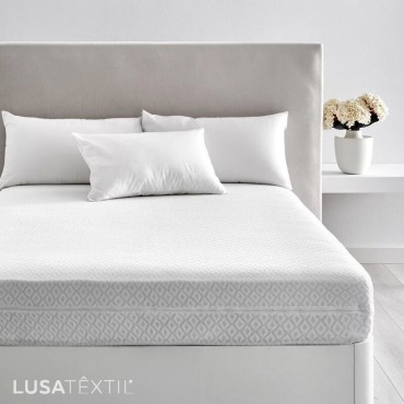 Capa de Colchão Tecido Plástico Respirável | PIKOLIN