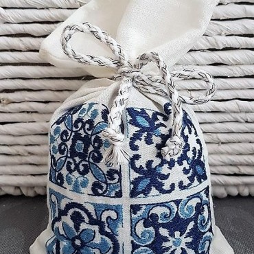 Embroidered Lavender Sachet - Azulejo